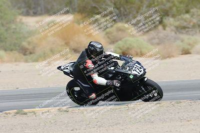 media/Oct-04-2025-CVMA (Sat) [[408bcdd6e4]]/Race 7- Formula 40 MW and LW/